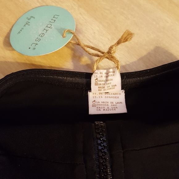 Undrest By The Sea Zip Front One Piece Swimsuit - Picture 9 of 10